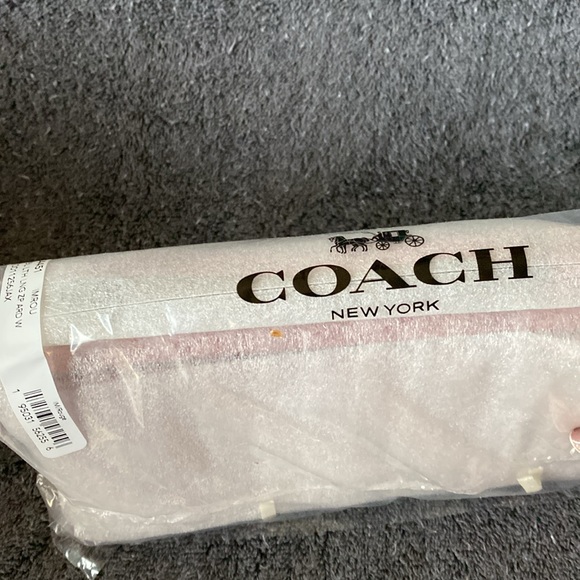 NWT Coach Long Zip Around Large Pebble Leather Wallet - Picture 13 of 14